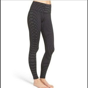 Alo Airbrushed High-Waisted Engineered Print Leggings